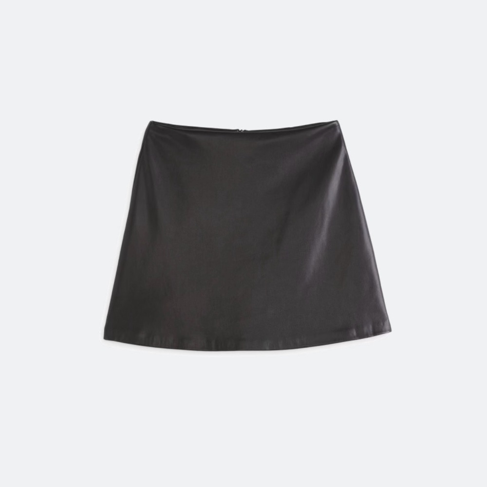 Z Supply Ciera Faux Leather Skirt in Black - Picture 4 of 5